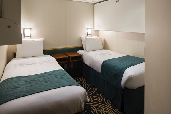 RCI, Vision, Ocean View Suite _No Balcony_5.jpg